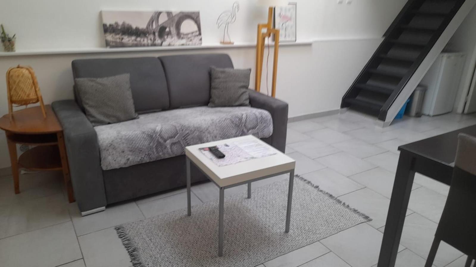 Duplex Denim Apartamento Nîmes Exterior foto